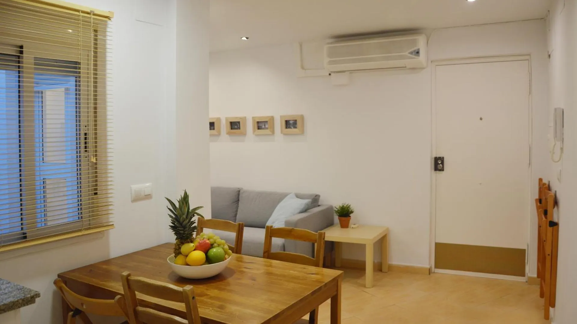 Vivienda Centrica Triana Apartment Seville Spain
