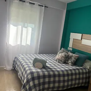 Bonito Apartamento En La Macarena Sevilla